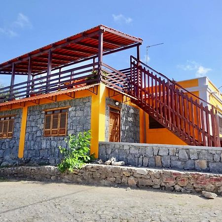 Apartment With Sea View Near The Beach And The Village Center! Tarrafal  Esterno foto